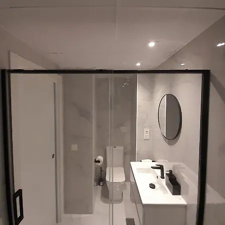 Estudio Deluxe A Estrenar Apartman *